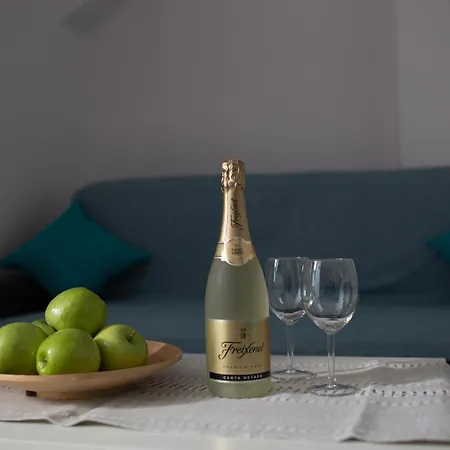 Old Town Flat At Podwale Street *